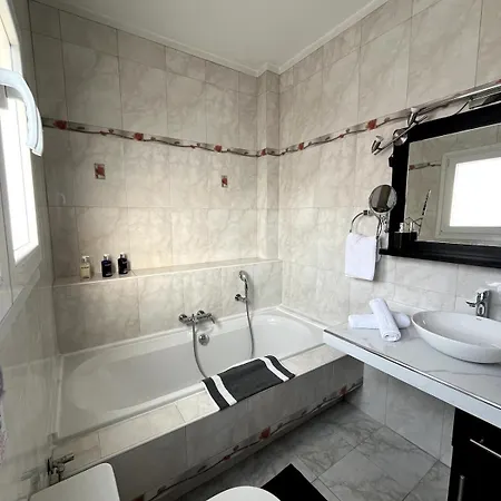 Villa Armonia House Village *
